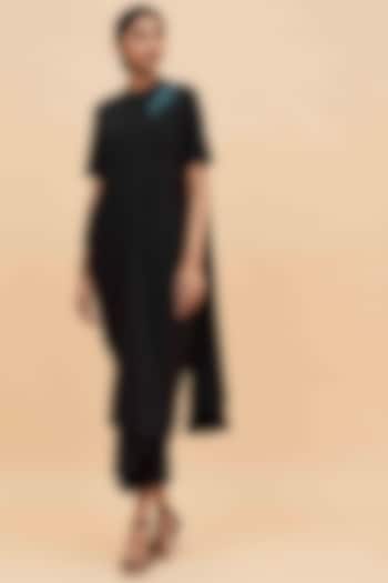 Black Moss Crepe Saree Summer Dress by Aakaar at Pernia's Pop Up Shop