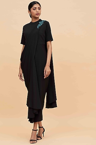 Black Moss Crepe Saree Dress by Aakaar