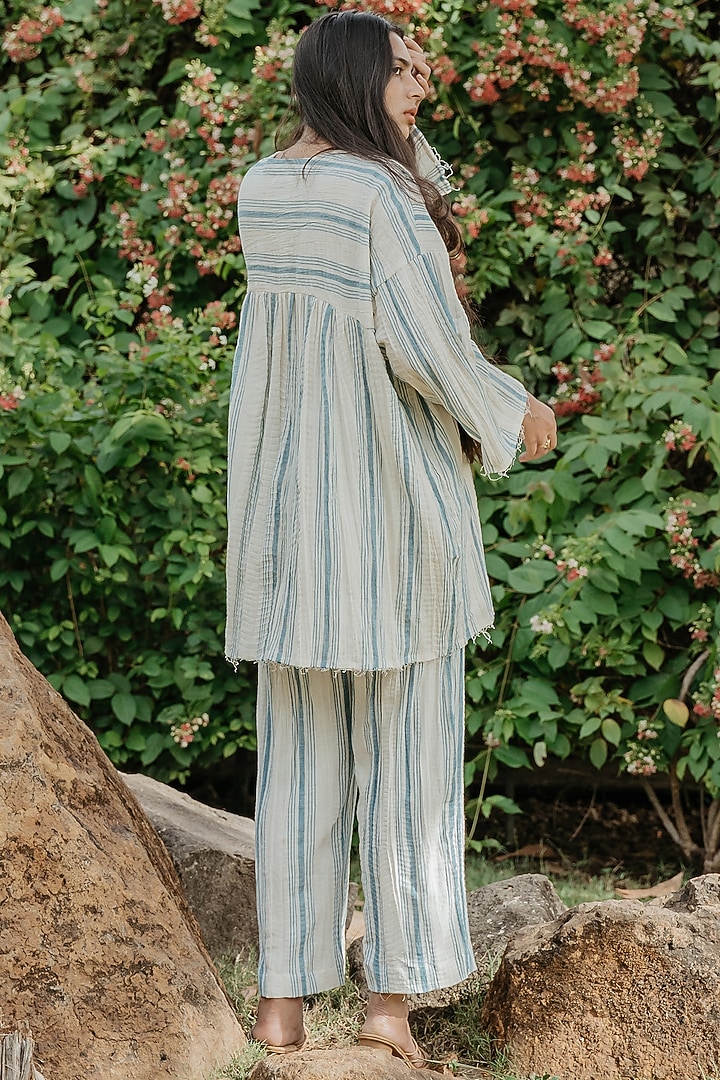 Cream & Blue Cotton Handloom Co-Ord Set by Akashi at Pernia's Pop Up Shop