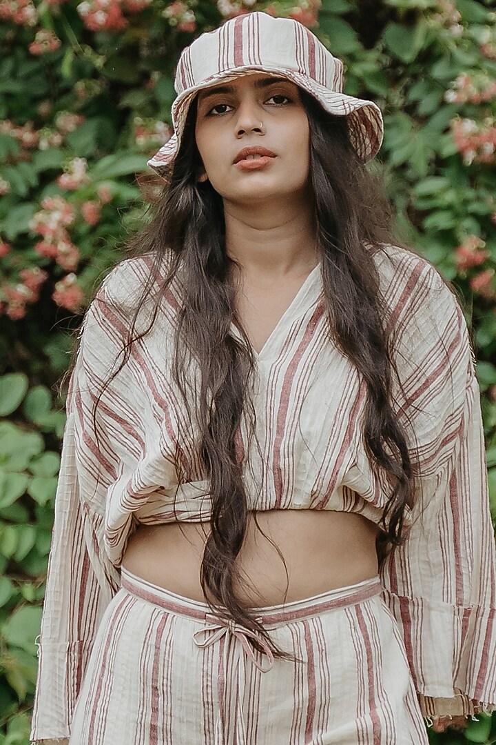 Cream & Red Cotton Handloom Co-Ord Set by Akashi at Pernia's Pop Up Shop