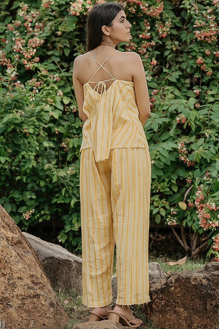 Cream & Yellow Cotton Handloom Co-Ord Set by Akashi at Pernia's Pop Up Shop