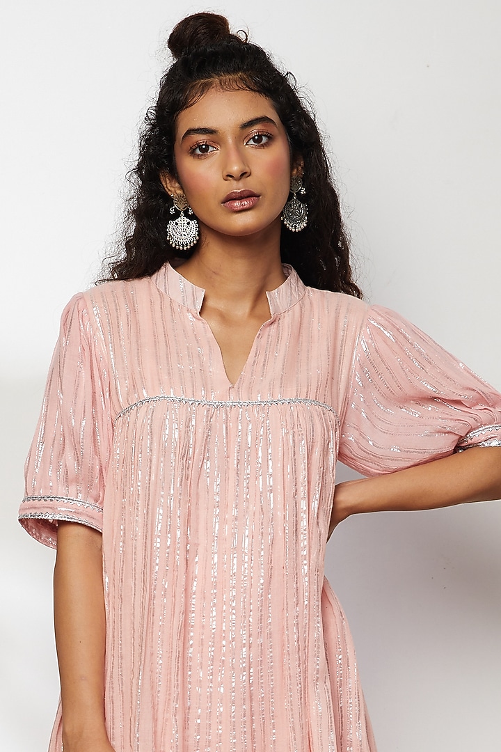 Powder Pink Cotton Kurta Set For Girls by Akashi- Kids at Pernia's Pop Up Shop