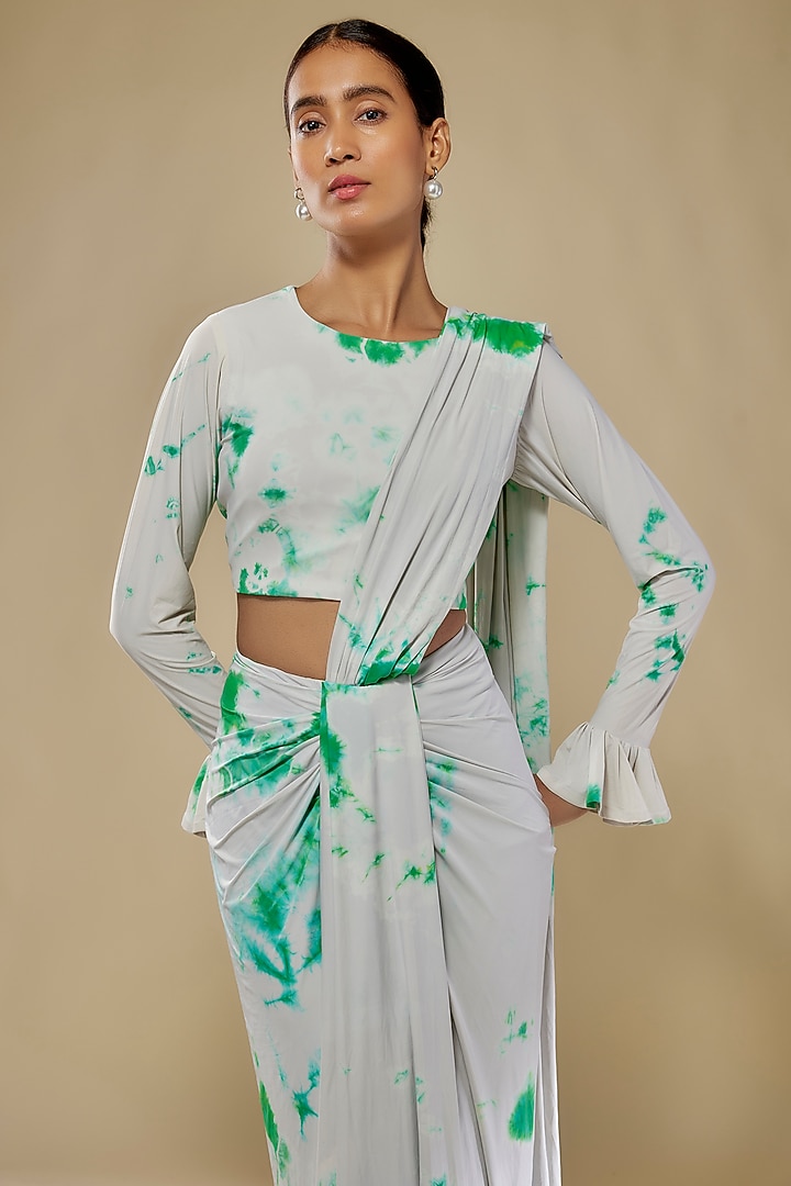 Ivory & Blue Lycra Stretch Tie-Dye Pre-Stitched Wedding Saree Set by Akanksha Gajria at Pernia's Pop Up Shop