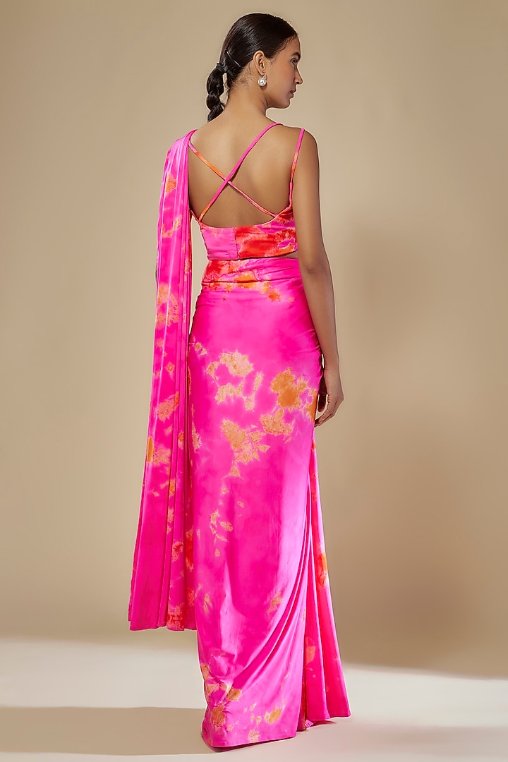 Pink & Orange Lycra Stretch Tie-Dye Pre-Stitched Wedding Saree Set by Akanksha Gajria at Pernia's Pop Up Shop