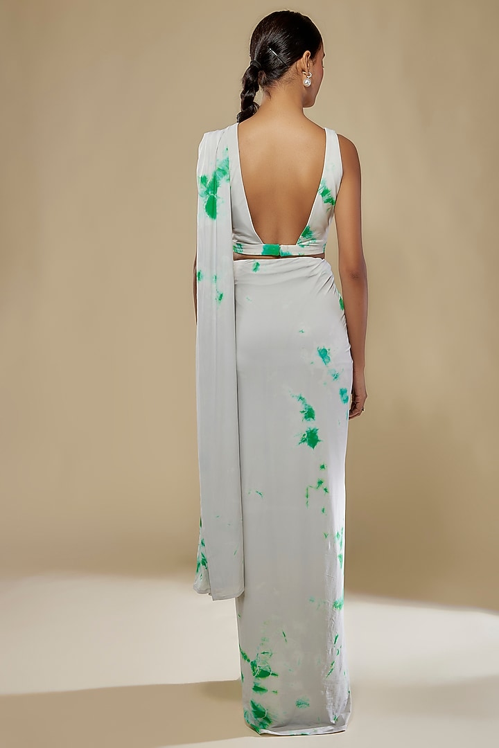 Ivory & Green Lycra Stretch Tie-Dye Pre-Stitched Wedding Saree Set by Akanksha Gajria at Pernia's Pop Up Shop
