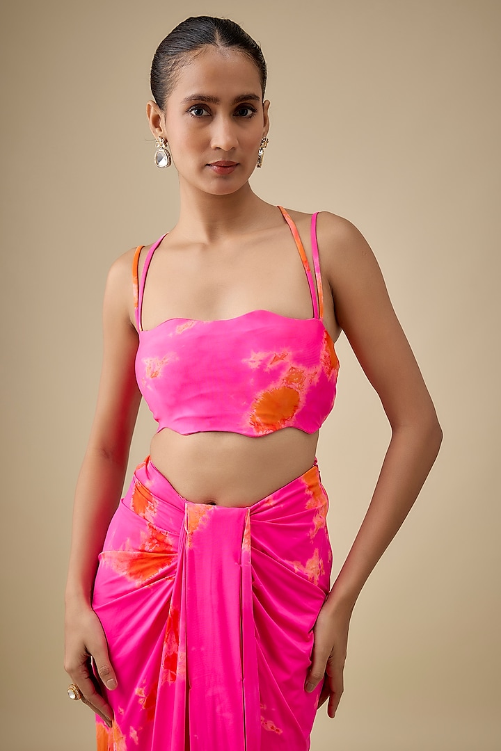Pink & Orange Lycra Stretch Tie-Dye Pre-Stitched Wedding Saree Set by Akanksha Gajria at Pernia's Pop Up Shop
