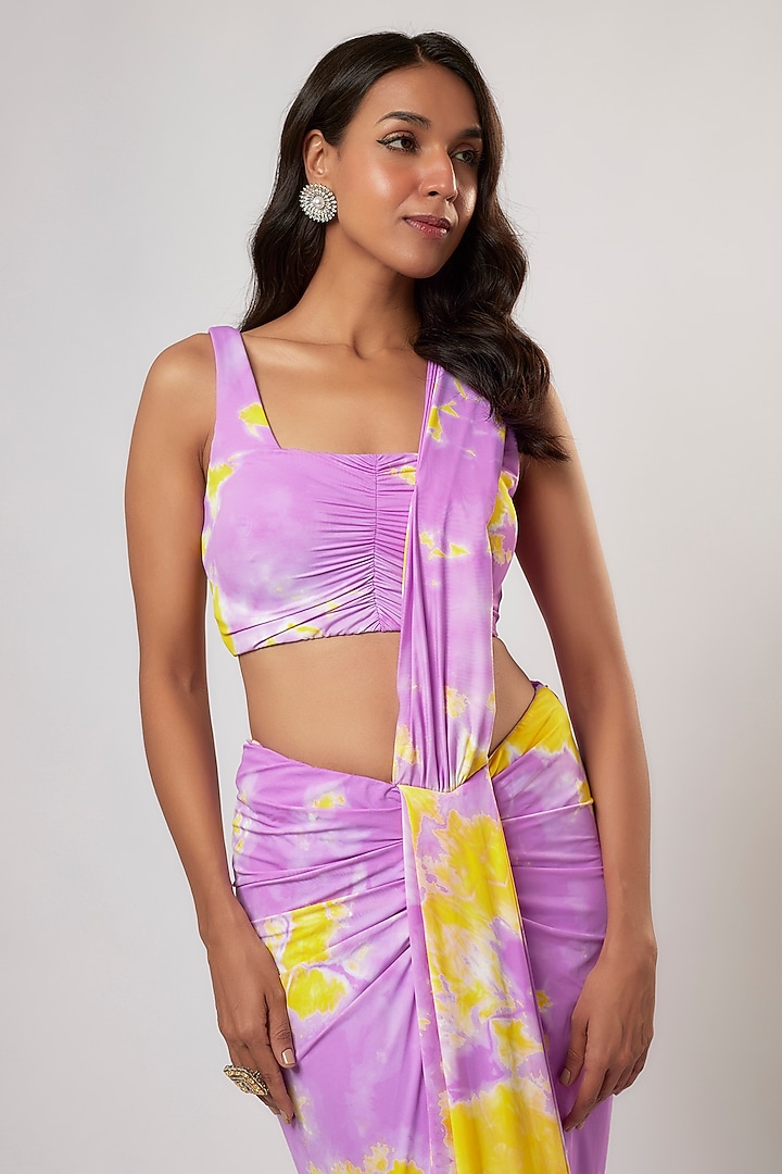 Lilac Lycra Pre-Stitched Tie-Dyed Wedding Saree Set by Akanksha Gajria at Pernia's Pop Up Shop