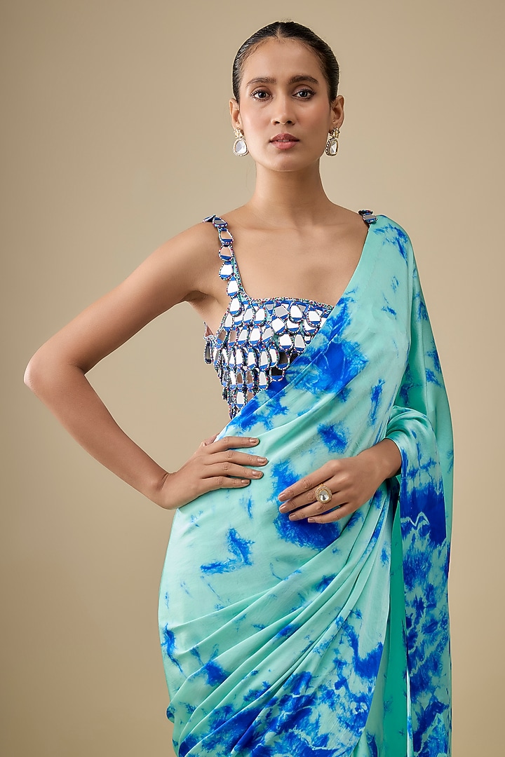 Blue Georgette Hand Tie-Dye Wedding Saree Set by Akanksha Gajria at Pernia's Pop Up Shop