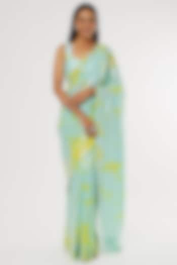 Mint Green Georgette Printed Saree Set by Akanksha Gajria at Pernia's Pop Up Shop