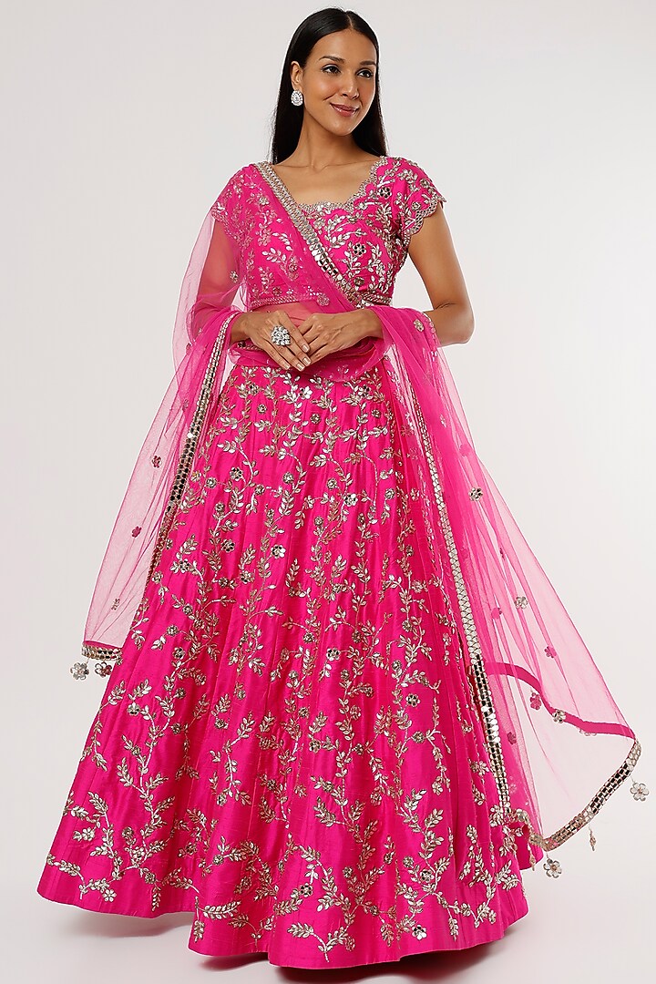 Fuchsia Embellished Lehenga Set Design by Akanksha Gajria at Pernia's ...