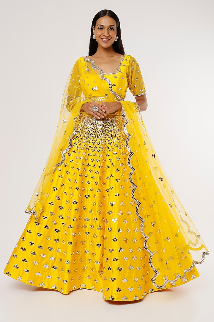 Citrus Yellow Embellished Bridal Lehenga Set by Akanksha Gajria at Pernia's Pop Up Shop