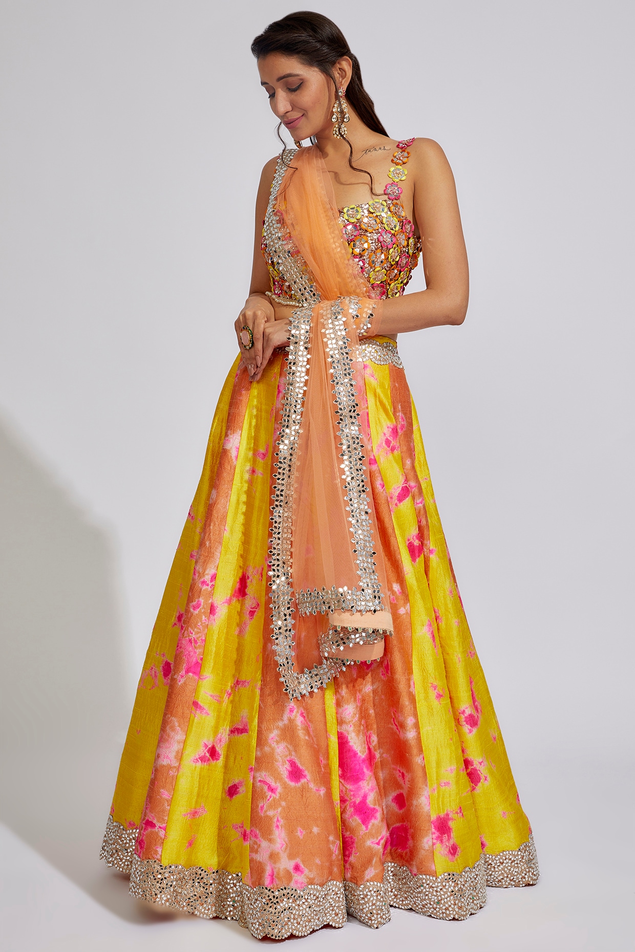 Tie and dye lehenga with Solid mustard choli set. – Lagorii Kids