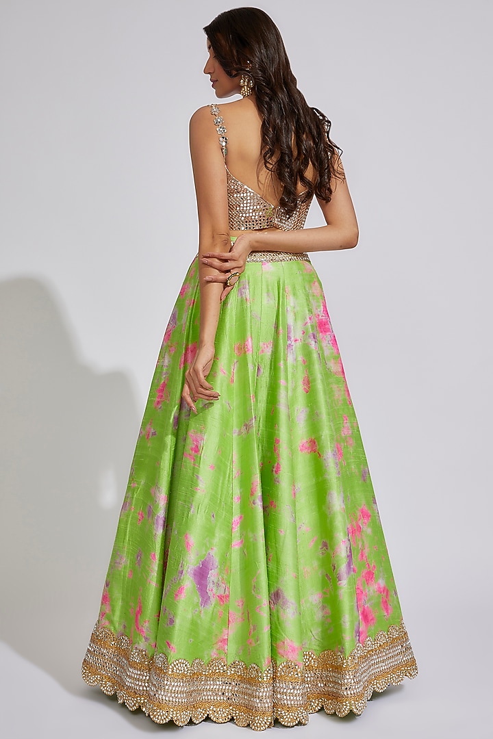 Green Raw Silk Tie-Dye Bridal Lehenga Set by Akanksha Gajria at Pernia's Pop Up Shop