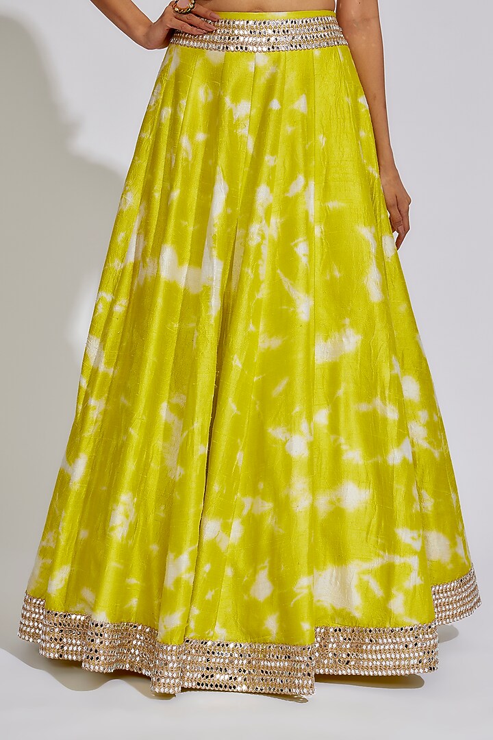 Lime Raw Silk Tie-Dye Bridal Lehenga Set by Akanksha Gajria at Pernia's Pop Up Shop