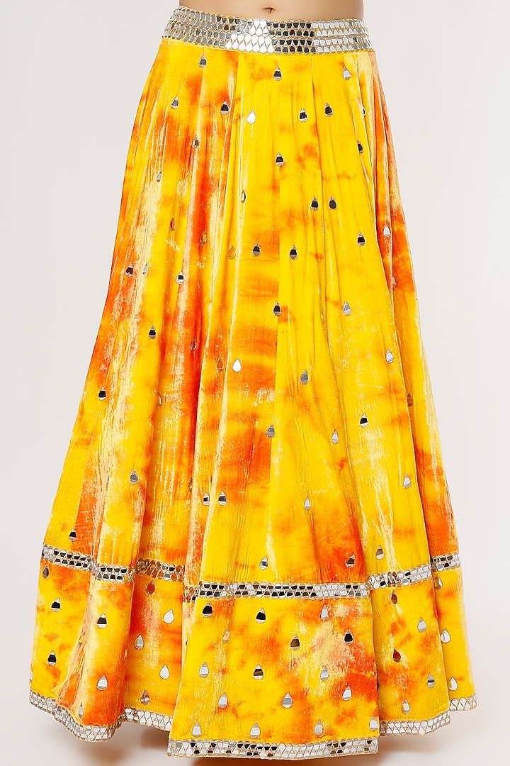 Yellow Raw Silk Tie-Dye Printed & Mirror Embroidered Bridal Lehenga Set by Akanksha Gajria at Pernia's Pop Up Shop