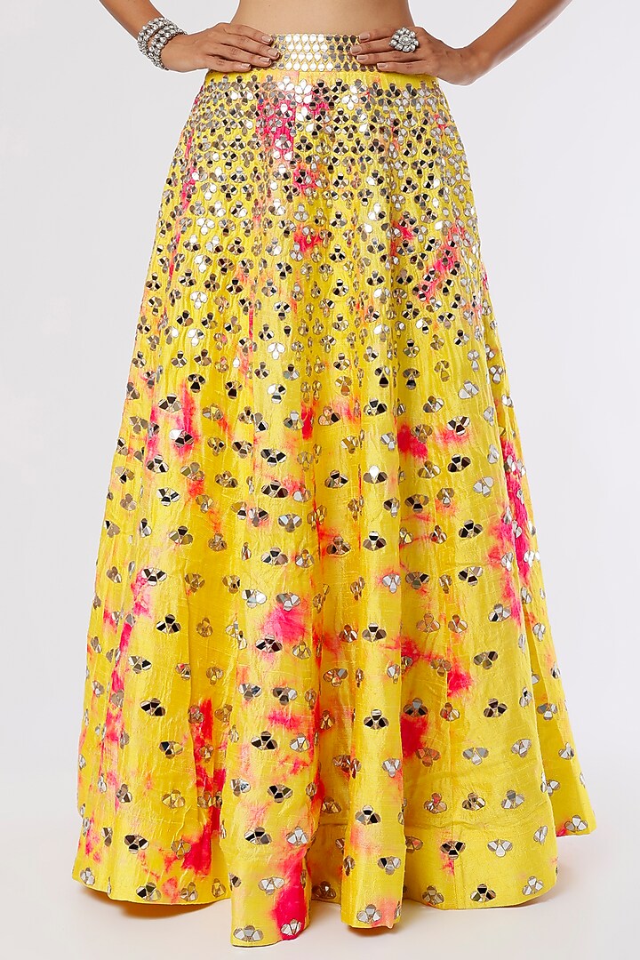 Yellow Raw Silk Embellished Bridal Lehenga Set by Akanksha Gajria at Pernia's Pop Up Shop