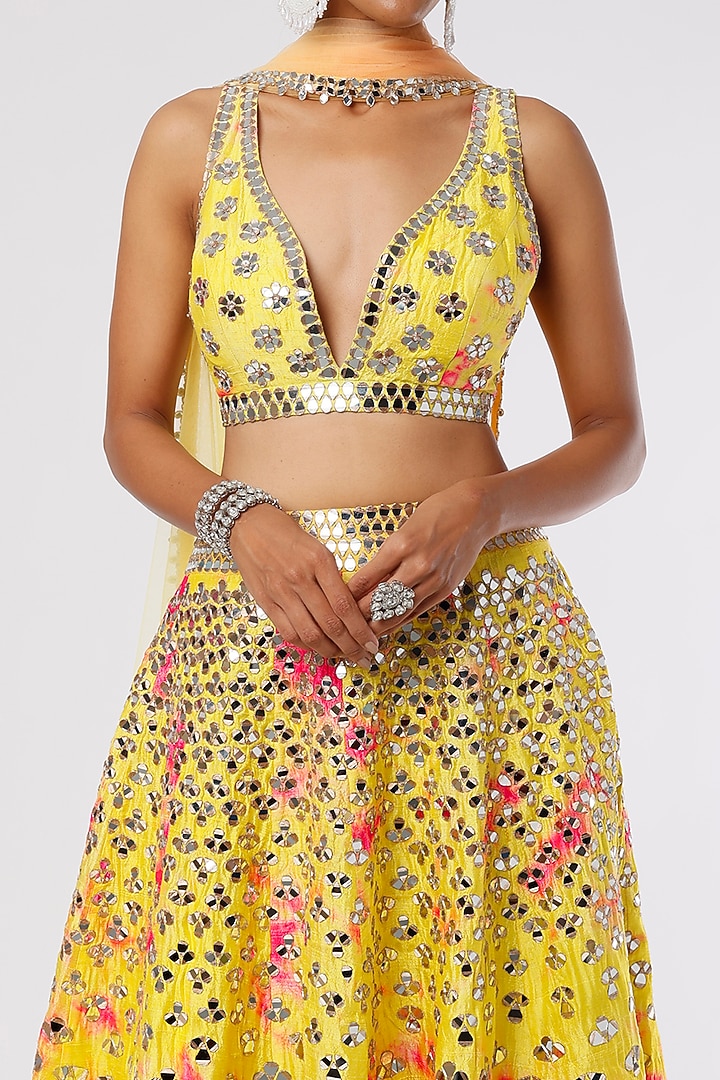 Yellow Raw Silk Embellished Bridal Lehenga Set by Akanksha Gajria at Pernia's Pop Up Shop