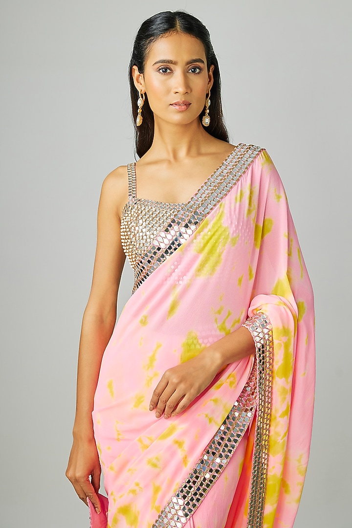 Pink & Yellow Georgette Embroidered Tie-Dye Reception Saree Set by Akanksha Gajria at Pernia's Pop Up Shop