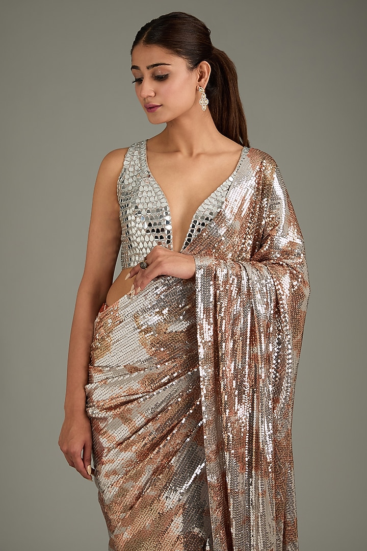 Silver & Bronze Georgette Sequins Sheeted Tie-Dye Reception Saree Set by Akanksha Gajria at Pernia's Pop Up Shop