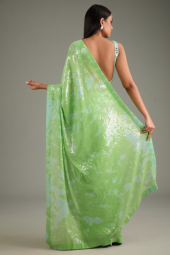 Green Georgette Sequins Sheeted Tie-Dye Reception Saree Set by Akanksha Gajria at Pernia's Pop Up Shop