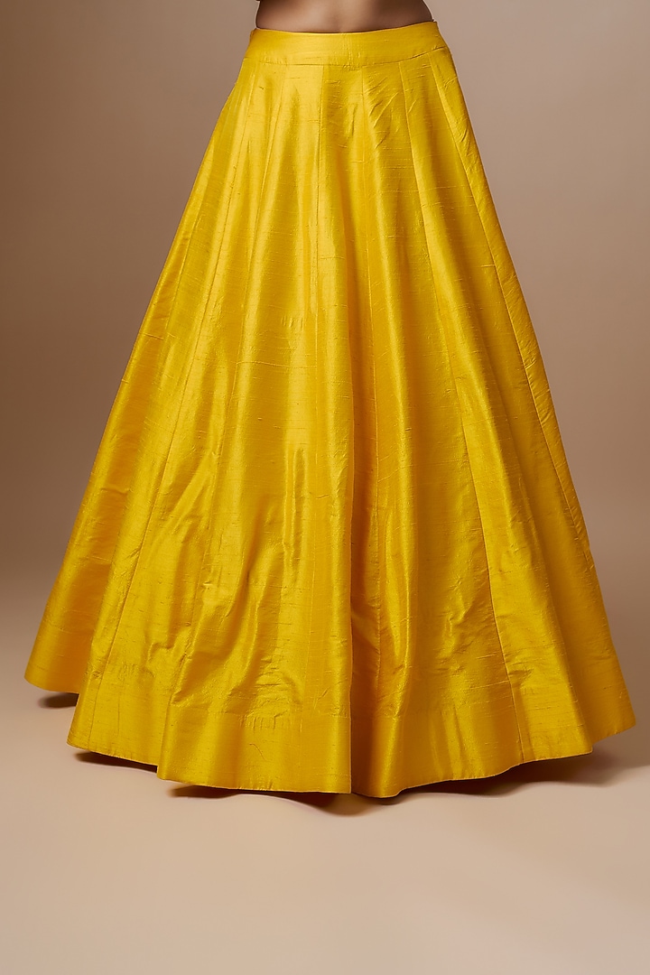 Yellow Raw Silk Mirror Embroidered Bridal Anarkali Set by Akanksha Gajria at Pernia's Pop Up Shop