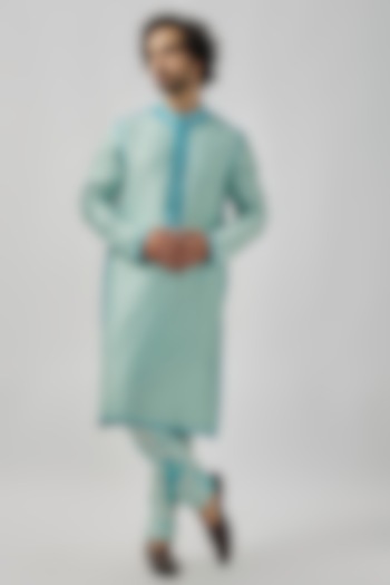 Aqua Blue Raw Silk Mirror Work Kurta Set by Akanksha Gajria Men at Pernia's Pop Up Shop