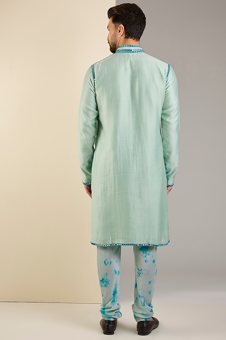 Aqua & Turquoise Raw Silk Mirror Work Kurta Set by Akanksha Gajria Men at Pernia's Pop Up Shop