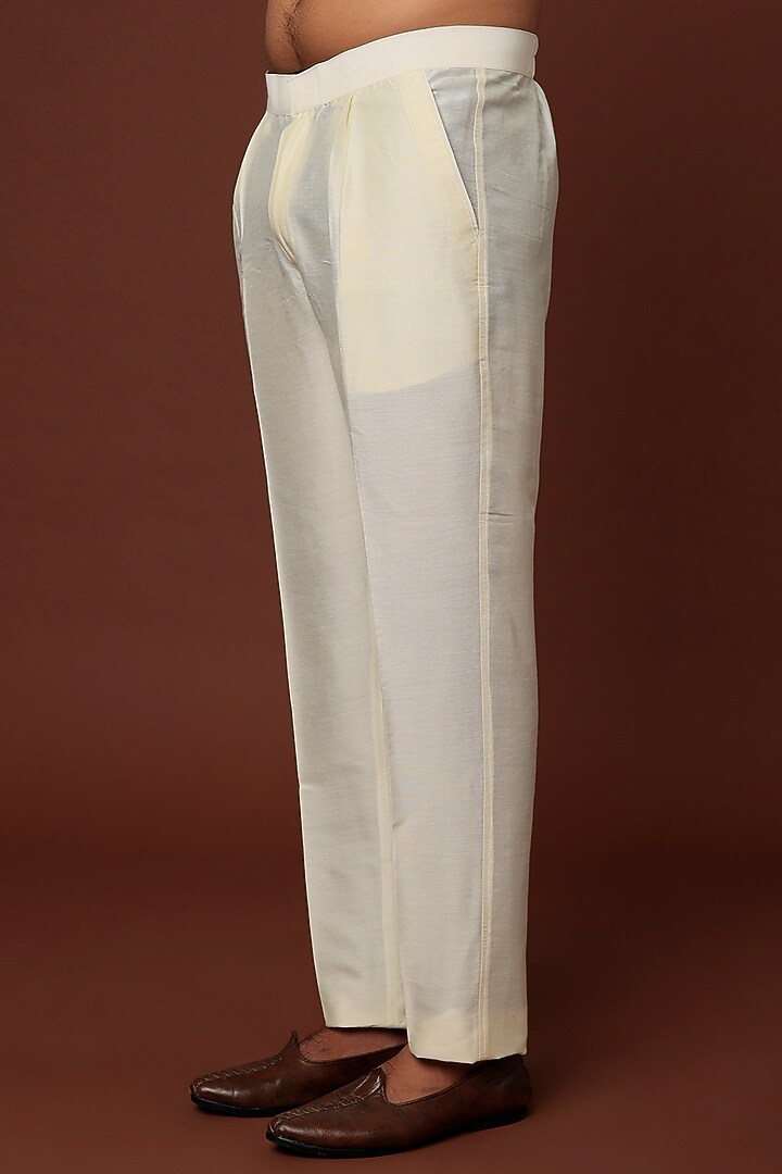 Cream Raw Silk Kurta Set With Bundi Jacket by Akanksha Gajria Men at Pernia's Pop Up Shop