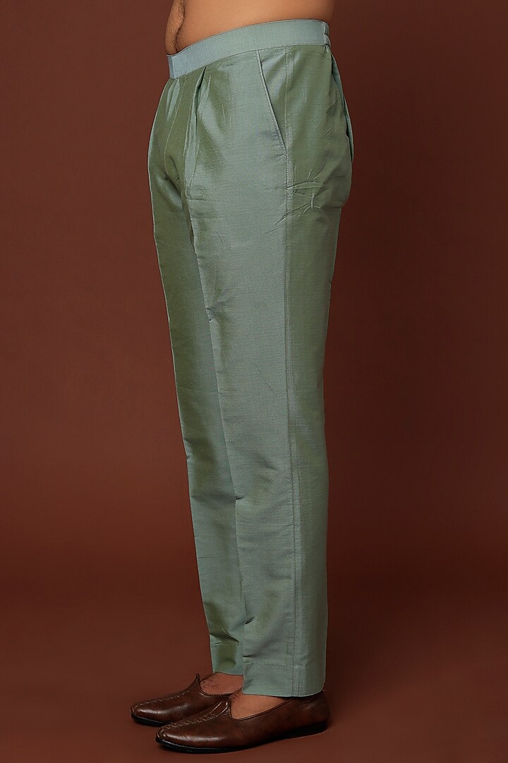 Grey & Pink Tie-Dye Kurta Set by Akanksha Gajria Men at Pernia's Pop Up Shop