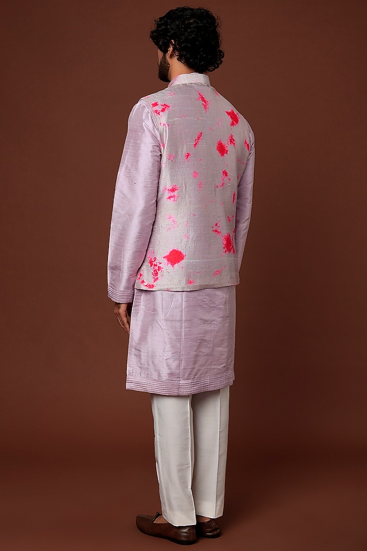 Lilac & Pink Tie-Dye Bundi Jacket With Kurta Set by Akanksha Gajria Men at Pernia's Pop Up Shop