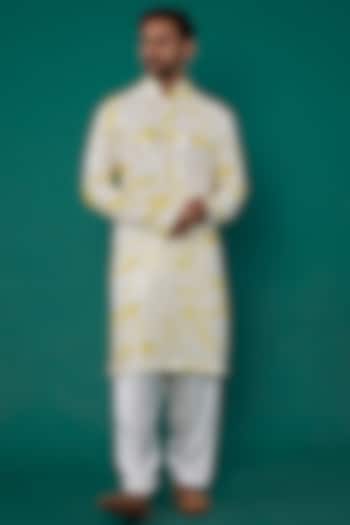 White Tie-Dye Kurta Set by Akanksha Gajria Men