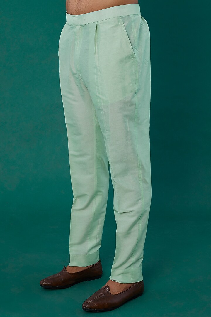 Light Blue Raw Silk Tie-Dye Kurta Set by Akanksha Gajria Men at Pernia's Pop Up Shop