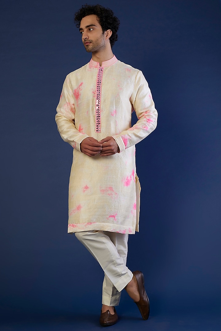 Ivory & Pink Tie-Dye Kurta Set by Akanksha Gajria Men