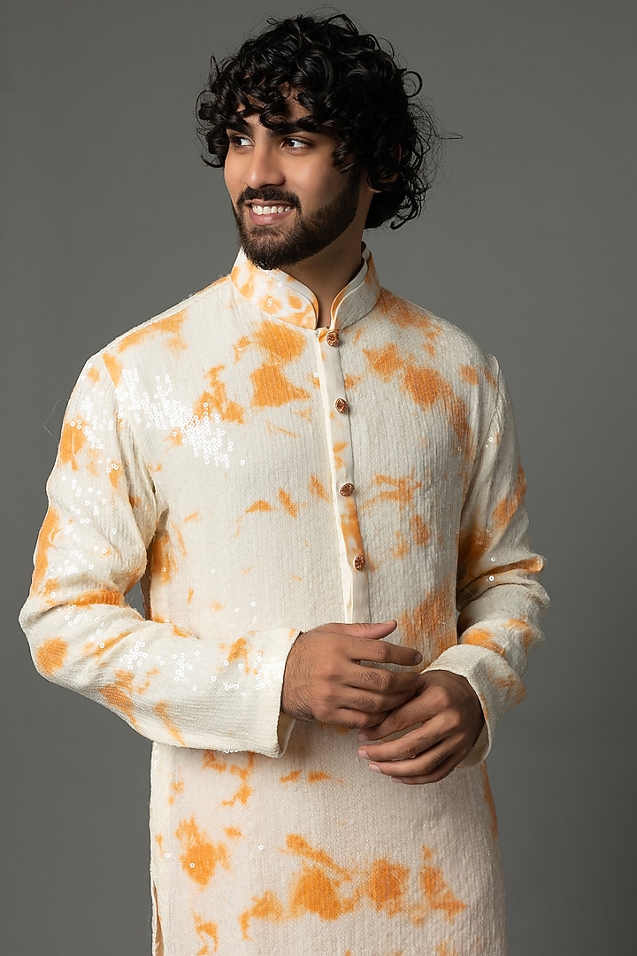 Ivory Raw Silk Sequins Work & Printed Kurta Set by Akanksha Gajria Men at Pernia's Pop Up Shop