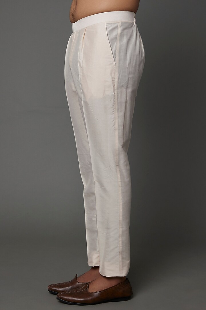 Ivory Raw Silk Sequins Work & Printed Kurta Set by Akanksha Gajria Men at Pernia's Pop Up Shop