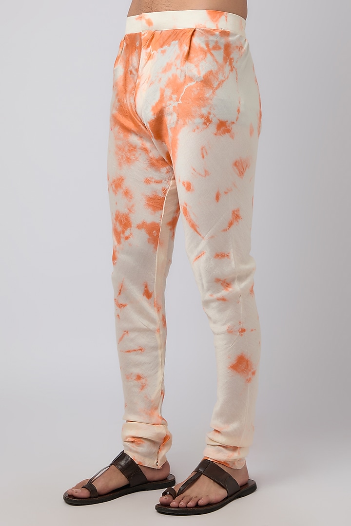 Orange Silk Mirror Embroidered & Tie-Dye Printed Bundi Jacket Set by Akanksha Gajria Men at Pernia's Pop Up Shop