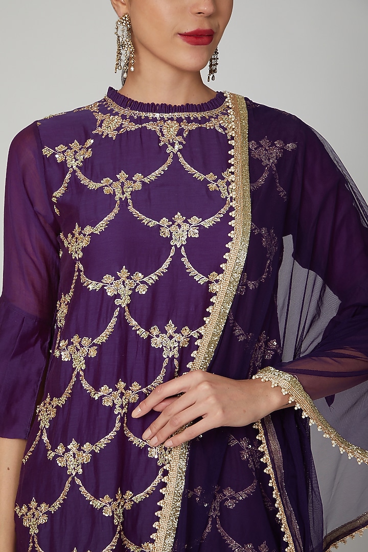 Wine Habutai Silk Crushed Lehenga Set by Aksh at Pernia's Pop Up Shop