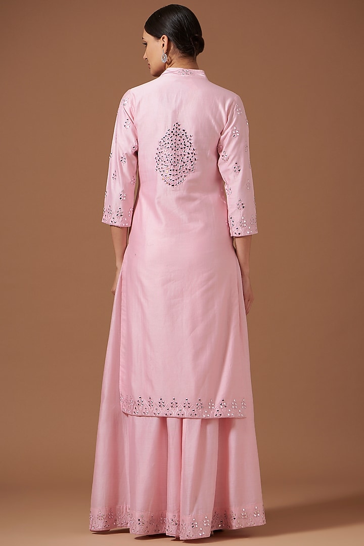 Pink Chanderi Embroidered Kurta Set by AKSHAT JAIN at Pernia's Pop Up Shop