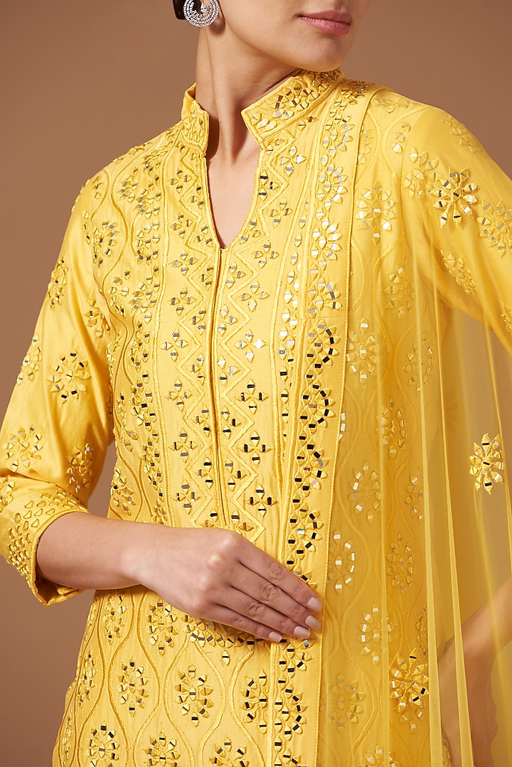 Yellow Chanderi Embroidered Kurta Set by AKSHAT JAIN at Pernia's Pop Up Shop
