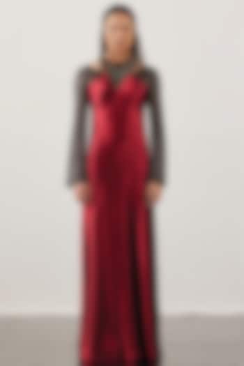 Red & Black Textured Satin Flared Dress by AKHL
