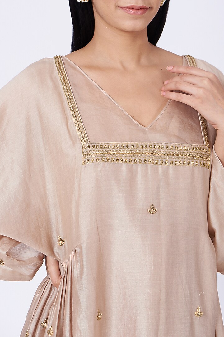 Gold Zardosi Embroidered Kaftan Kurta Set by Amrita KM at Pernia's Pop Up Shop