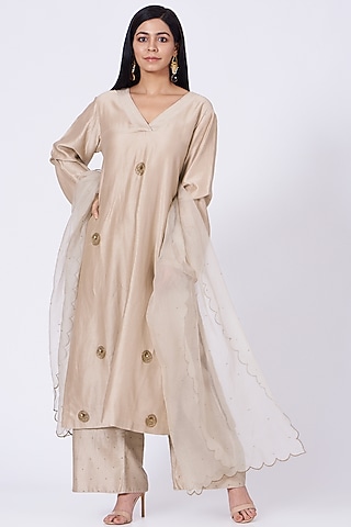 Gold Hand Embroidered Scalloped Kurta Set by Amrita KM
