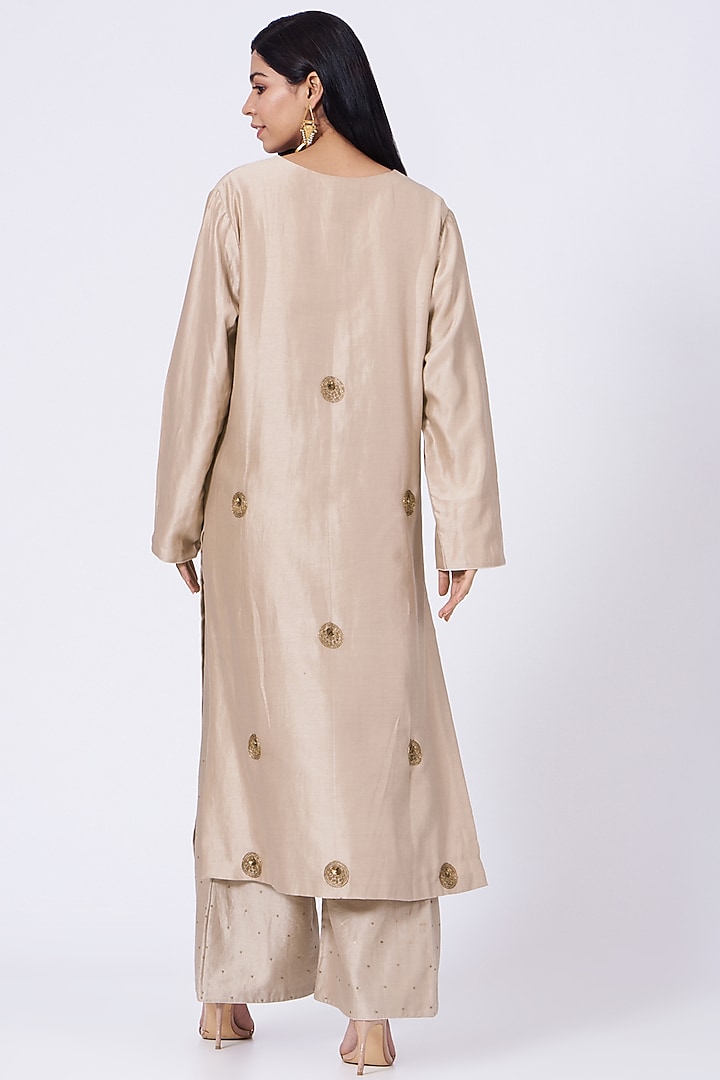 Gold Hand Embroidered Scalloped Kurta Set by Amrita KM at Pernia's Pop Up Shop