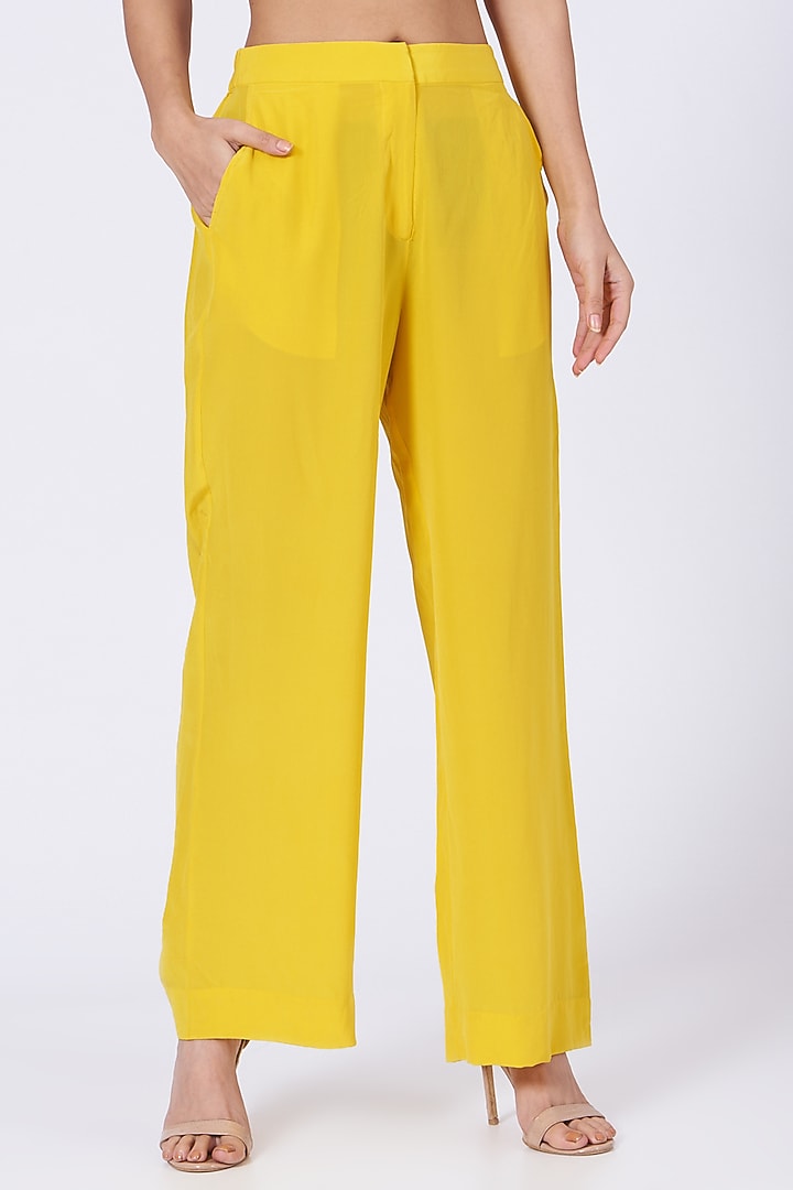Yellow Embellished Tunic Set by Amrita KM at Pernia's Pop Up Shop