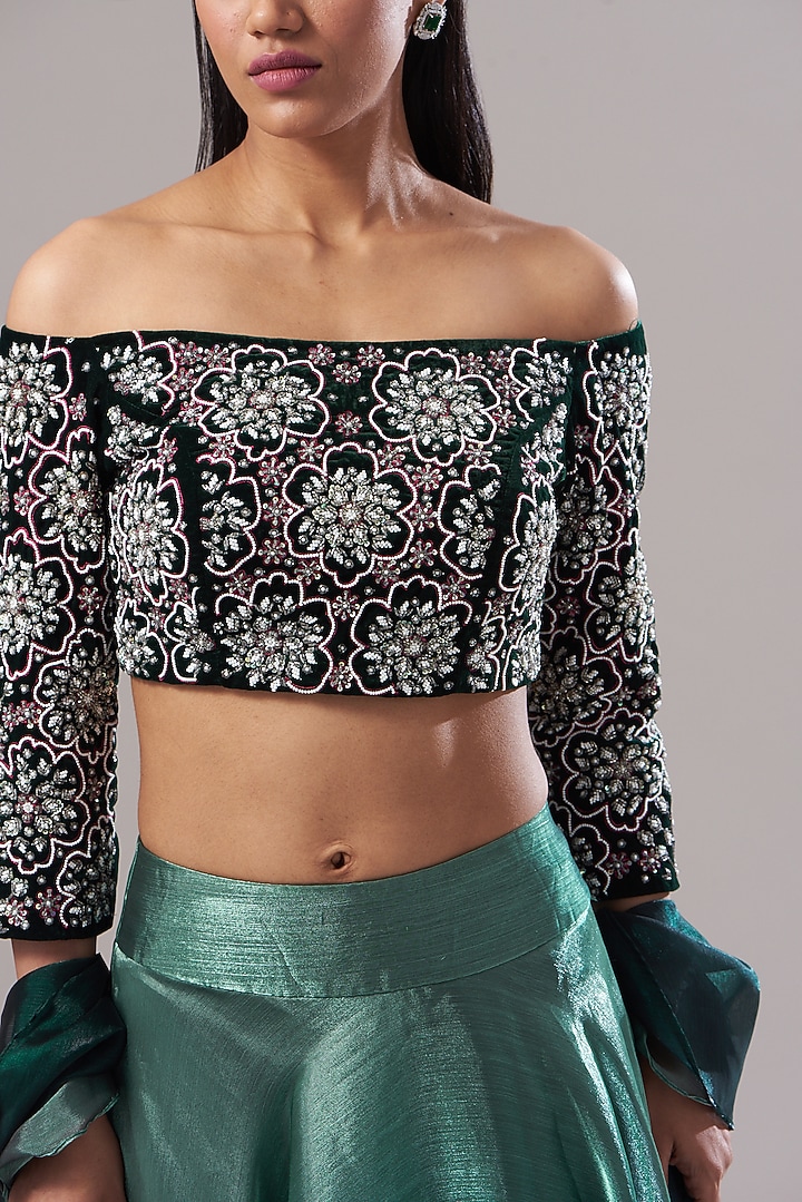 Emerald Green Organza Wedding Lehenga Set by Akanksha Mago at Pernia's Pop Up Shop