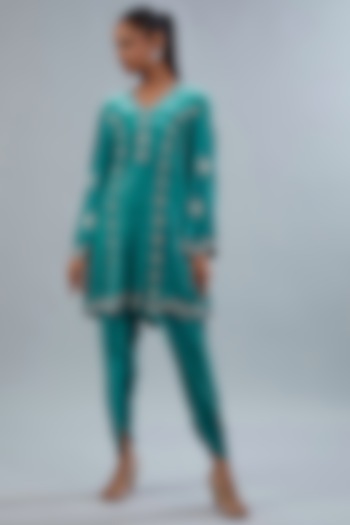 Blue Micro Velvet Sequins Hand Embellished Tunic Set by Akanksha Mago at Pernia's Pop Up Shop