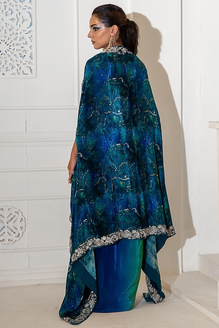 Blue Crepe Abstract Printed Cape Set by Akanksha Mago at Pernia's Pop Up Shop