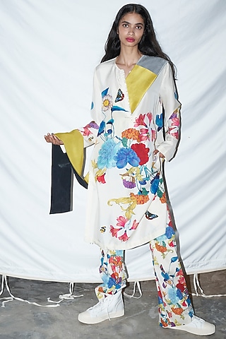 Off White Printed Kurta Set by AKOK