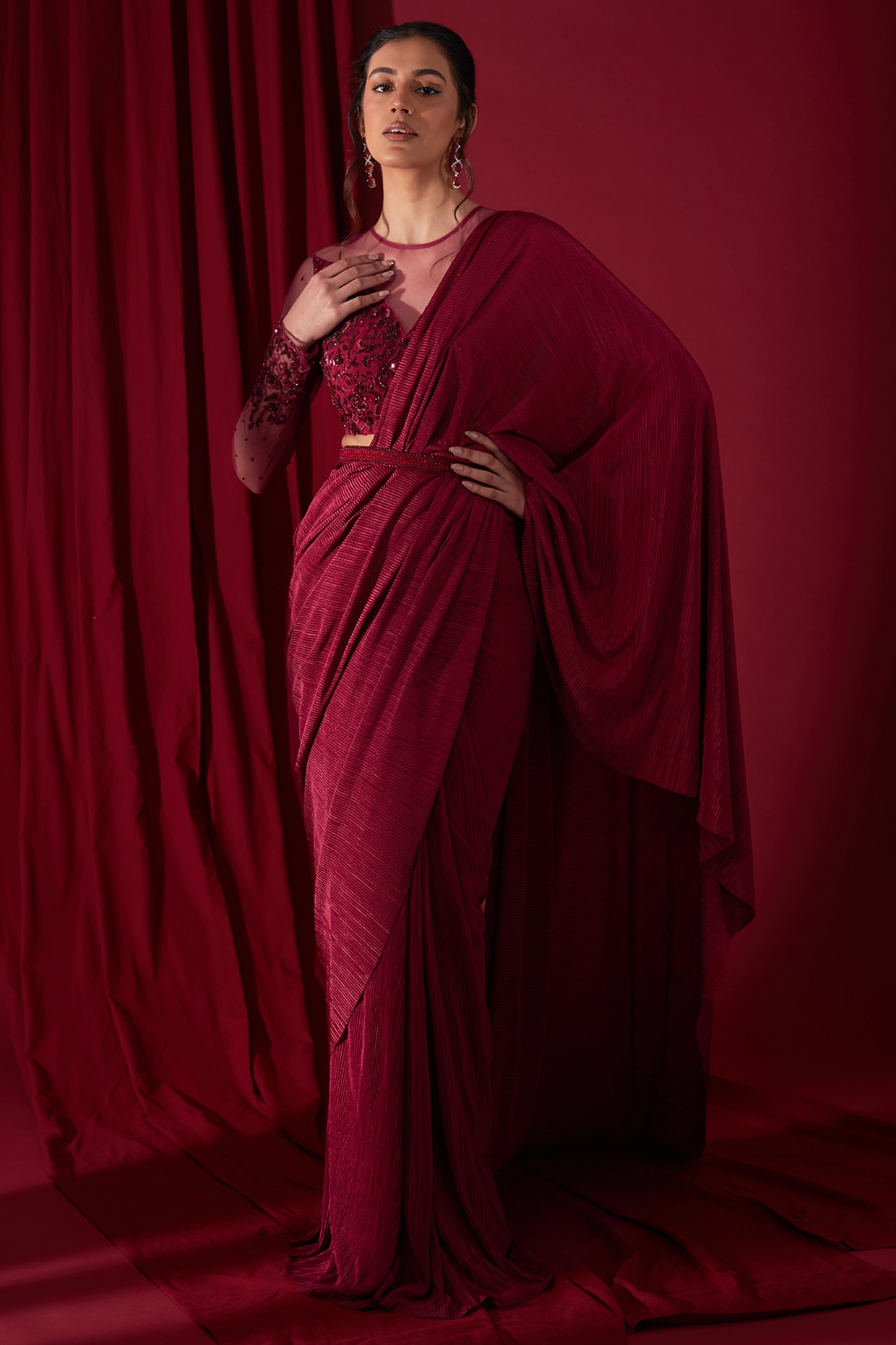 Deep Maroon Cotton Saree With Contrast Motifs And Matching Border - Wi –  SonaMandir