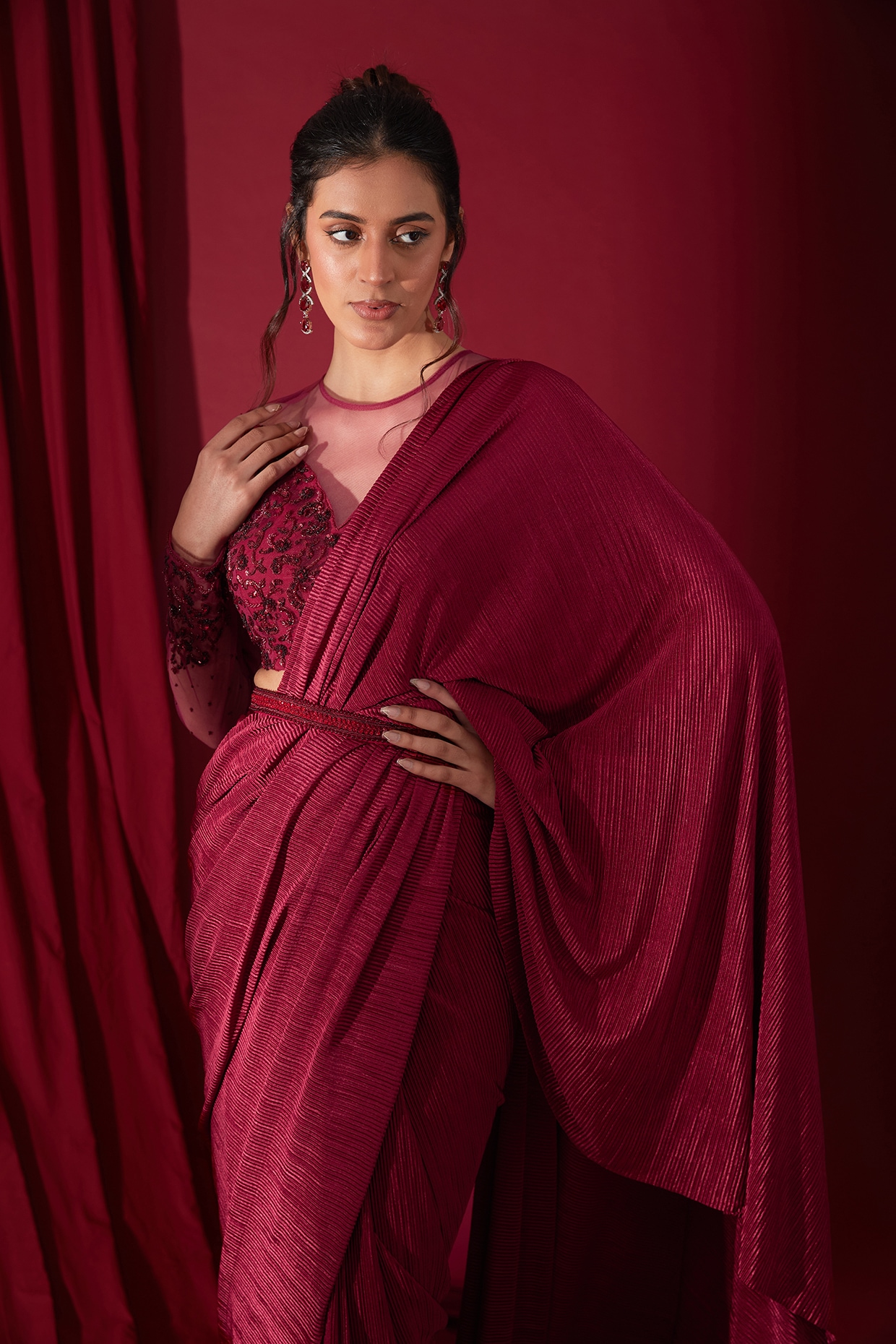 Maroon Satin Georgette Pleated Saree Set Design by Kashmiraa at Pernia's  Pop Up Shop 2024